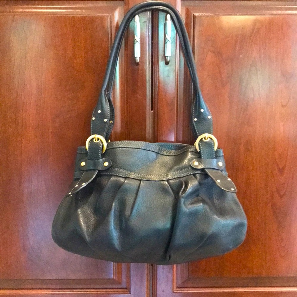 Maxx New York black shoulder bag